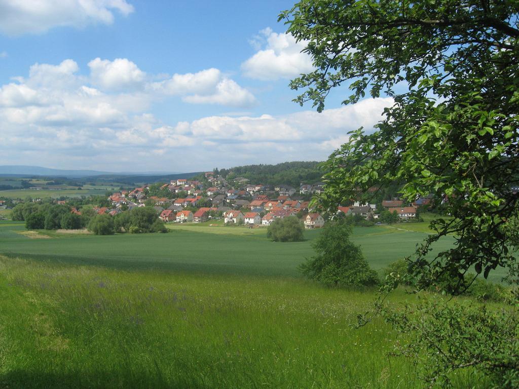 Gardenview Apartments & Suites Bei Bad Kissingen Nüdlingen Kültér fotó